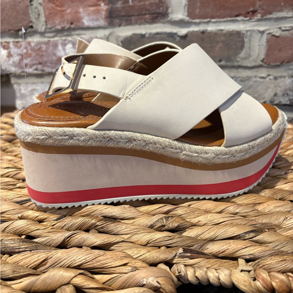 New - Never Worn Cream Platform Sandals